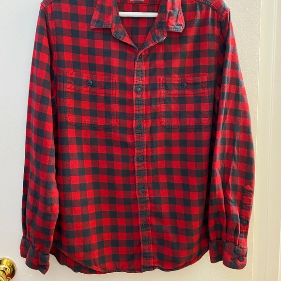 J.Crew Flannel Slim-fit Red and Black Shirt - Size L - Picture 2 of 6